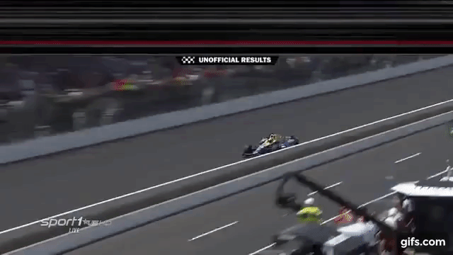 2016 Indy 500 Finish | Rossi wins animated gif