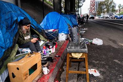 What a major new study on homelessness in California tells us - Vox